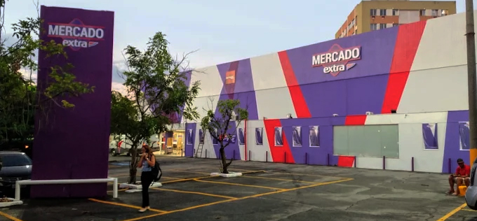 Capa Extra mercado